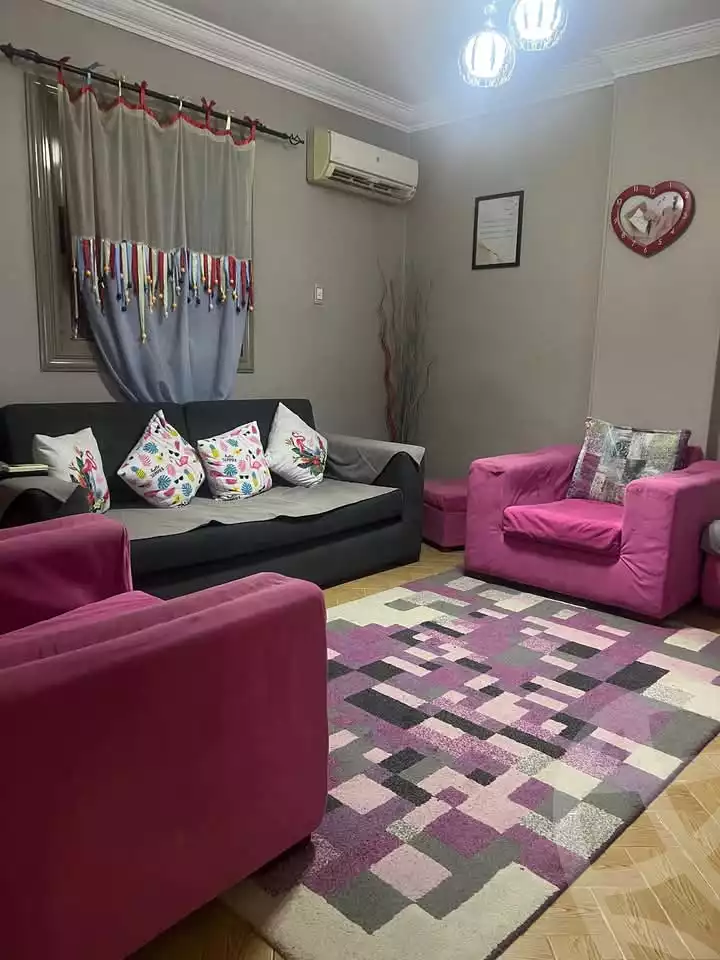 https://aqarmap.com.eg/en/listing/5436300-for-rent-cairo-faisal-kafr-tohormos-queen-nazli-st