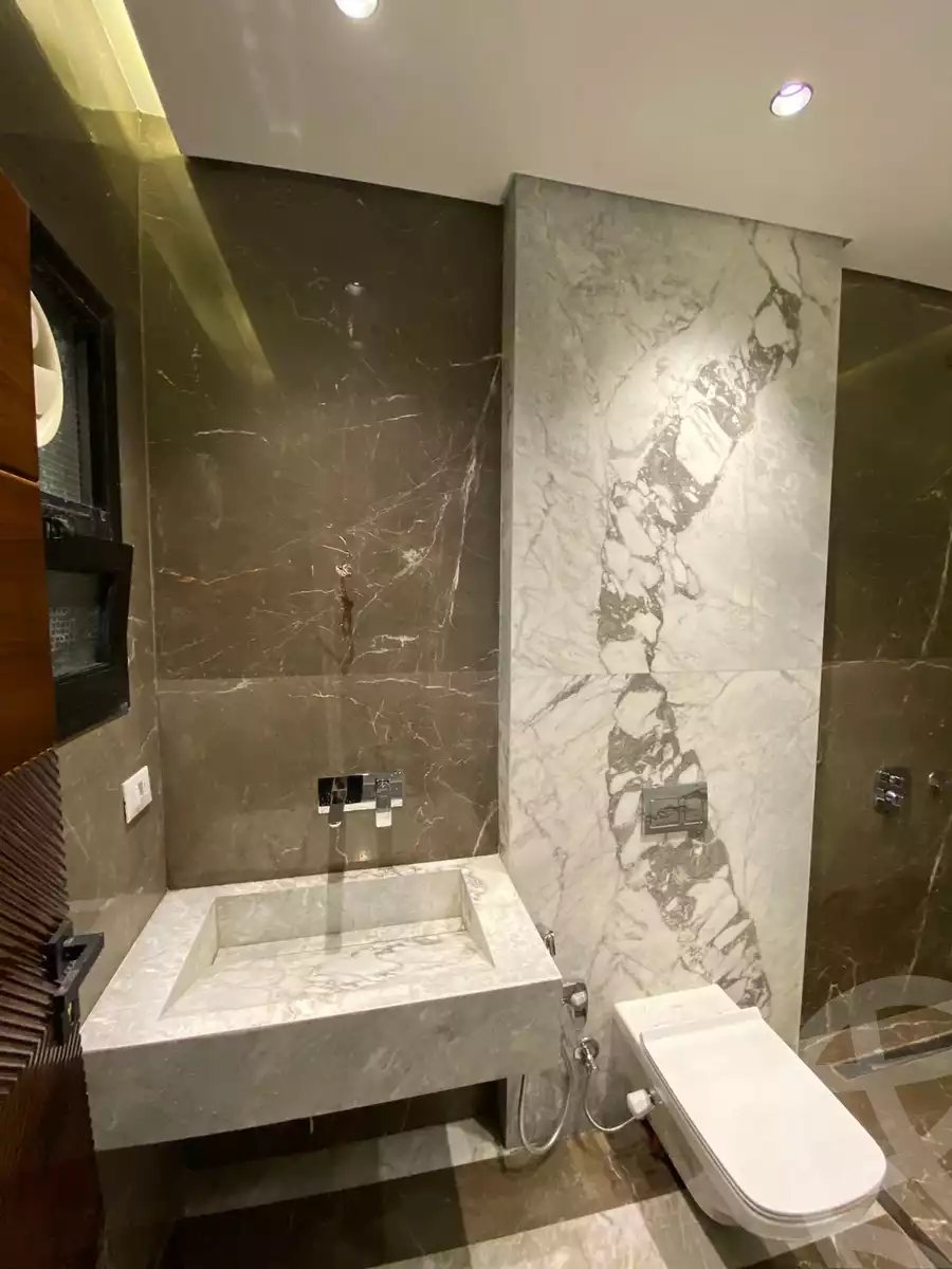 https://aqarmap.com.eg/en/listing/6081422-for-sale-cairo-new-cairo-gharb-el-golf-alaa-elsaadany-st
