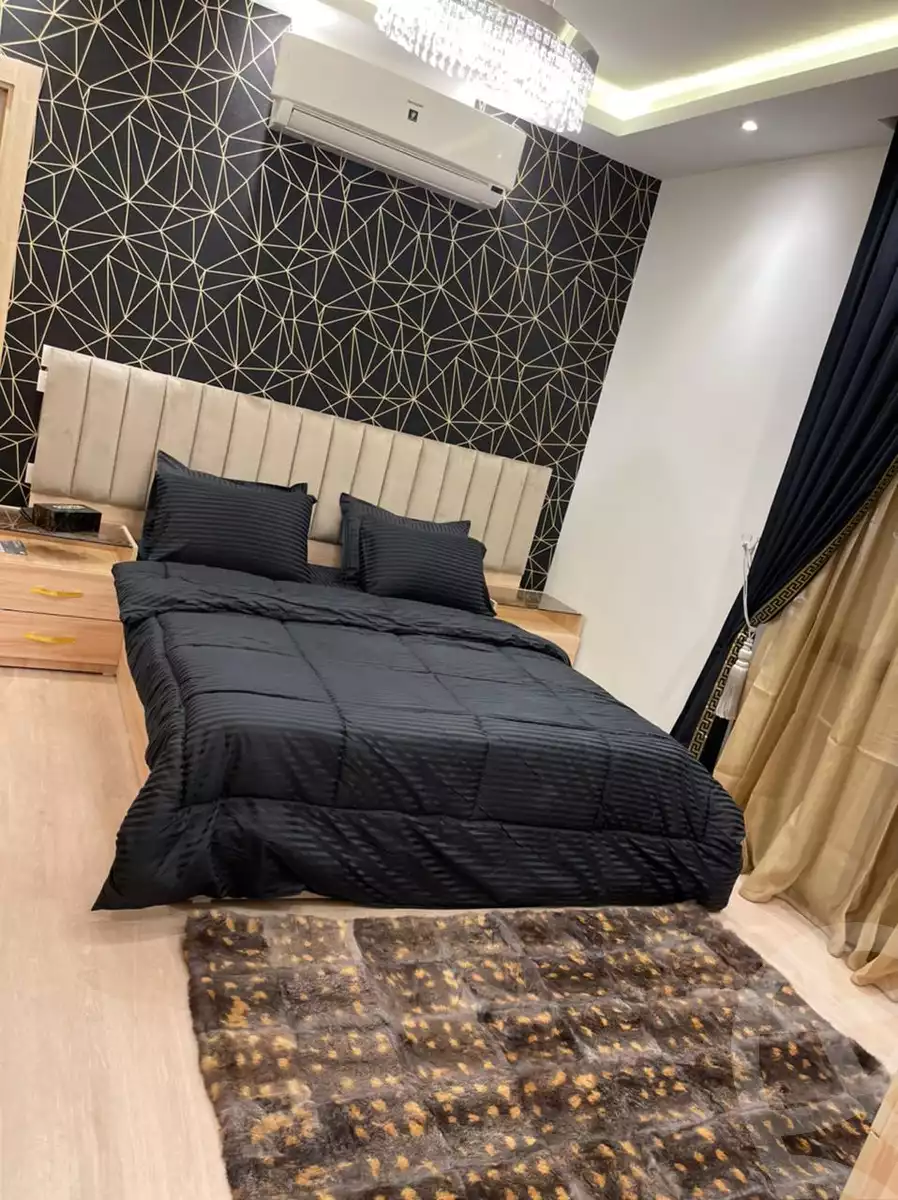 https://aqarmap.com.eg/en/listing/5438618-for-rent-cairo-el-sheikh-zayed-city-compounds-kmbwnd-wyst-twn-swdyk