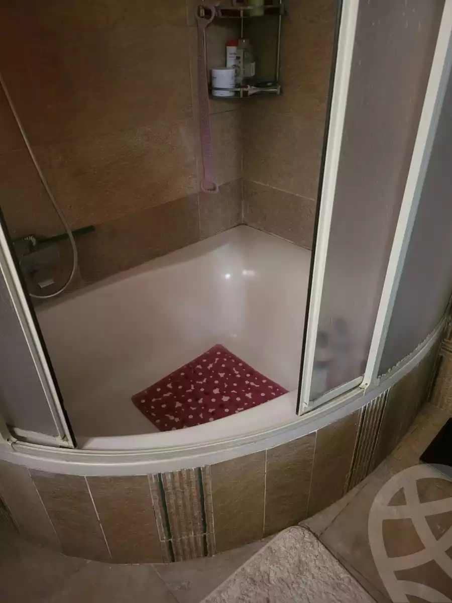 https://aqarmap.com.eg/en/listing/5439226-for-sale-cairo-el-sheikh-zayed-city-compounds-continental-gardens