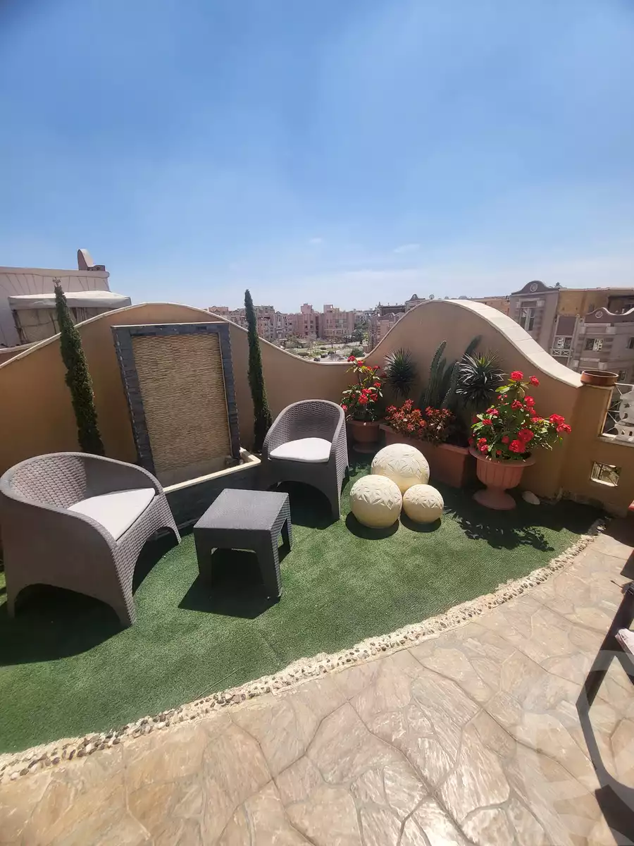 https://aqarmap.com.eg/en/listing/5439226-for-sale-cairo-el-sheikh-zayed-city-compounds-continental-gardens