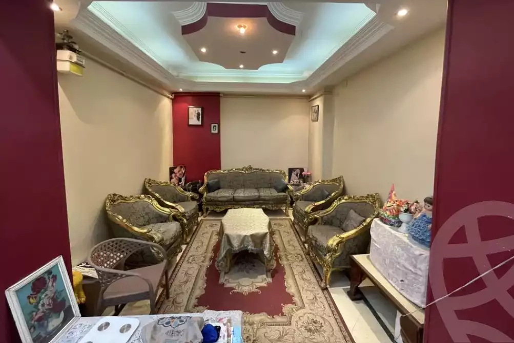 https://aqarmap.com.eg/en/listing/5442635-for-sale-cairo-el-haram-shareaa-khatem-el-morsalen
