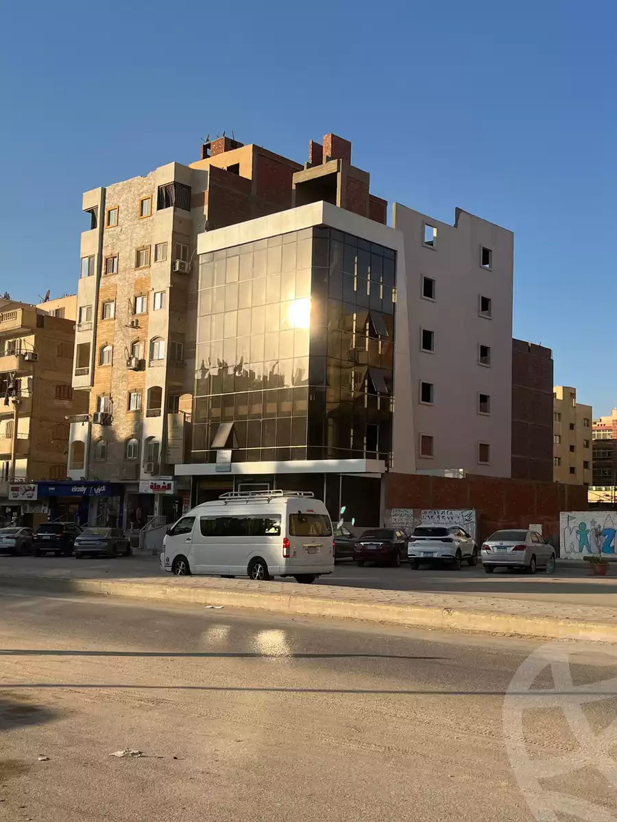 https://aqarmap.com.eg/en/listing/5443850-for-sale-cairo-mokattam-el-hadabah-el-wosta-7th-zone-street-33