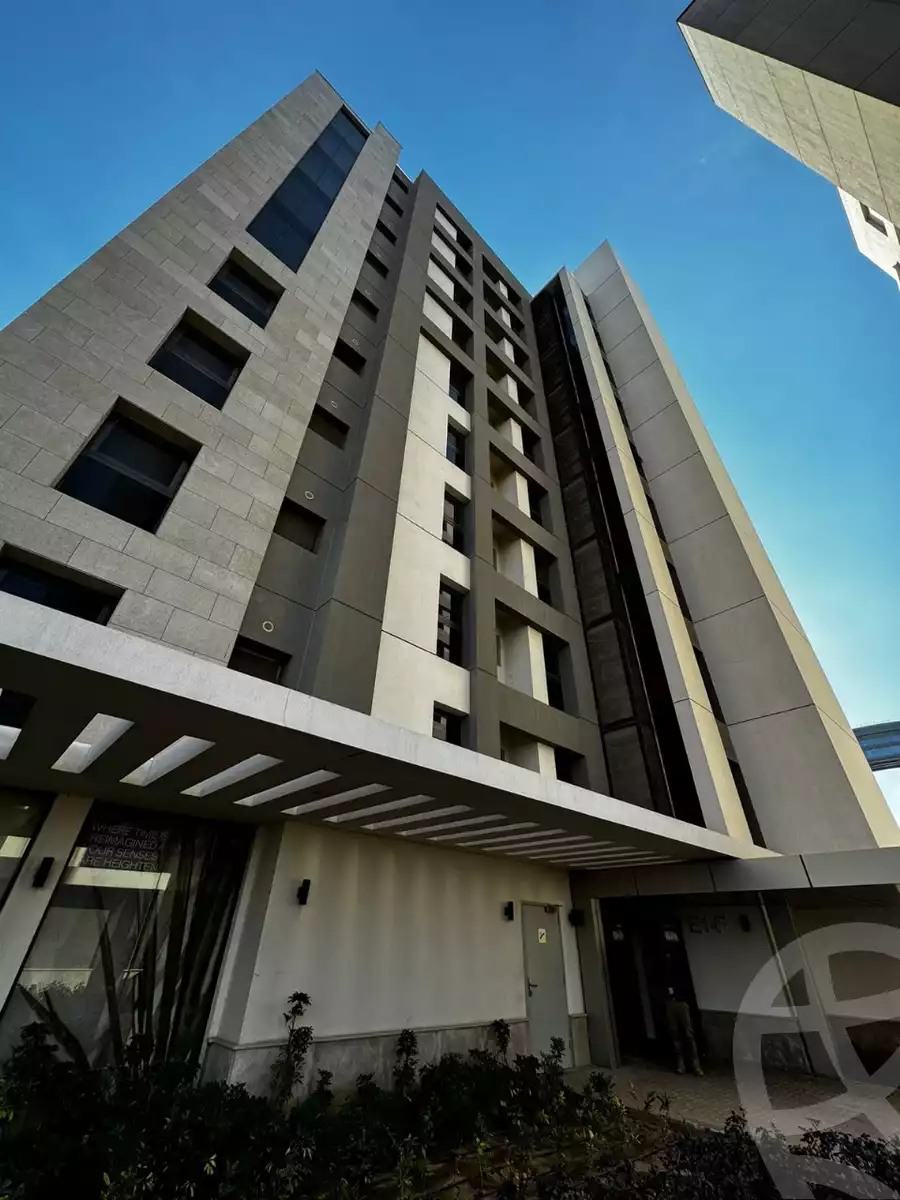 https://aqarmap.com.eg/ar/listing/5459724-for-sale-cairo-el-sheikh-zayed-city-compounds-zyd-wr-llttwyr-z-tower
