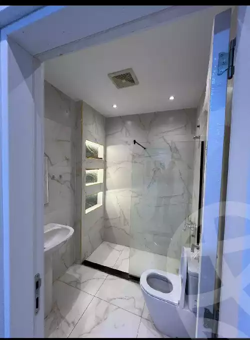 https://aqarmap.com.eg/ar/listing/5444730-for-rent-cairo-new-cairo-el-diplomaseen