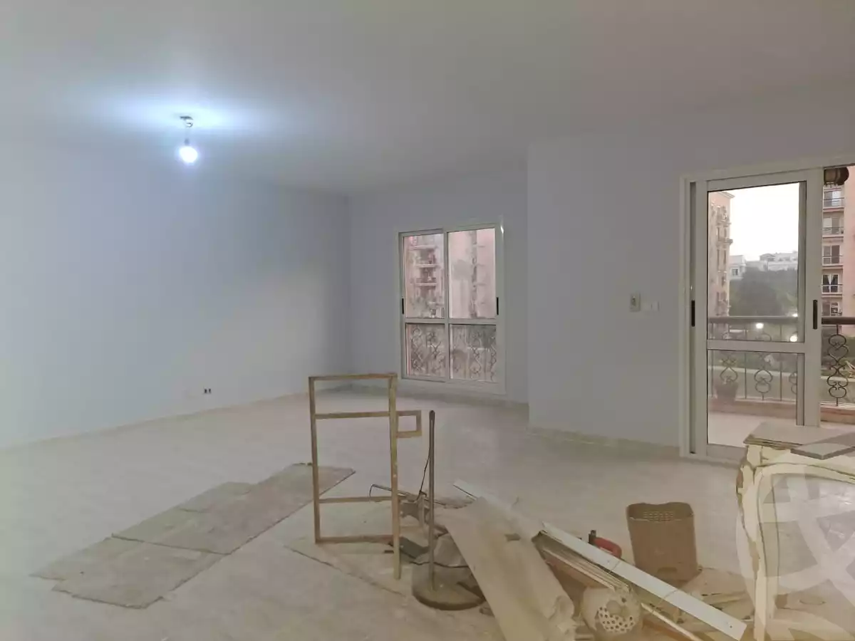 https://aqarmap.com.eg/en/listing/5445227-for-rent-cairo-new-cairo-lrhb-city-mtdd-lrhb-phase-9