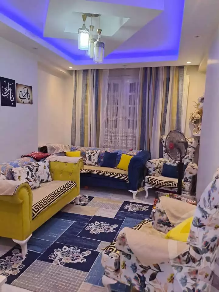 https://aqarmap.com.eg/ar/listing/5446304-for-sale-cairo-helwan-hadayek-helwan-el-eshrein-st