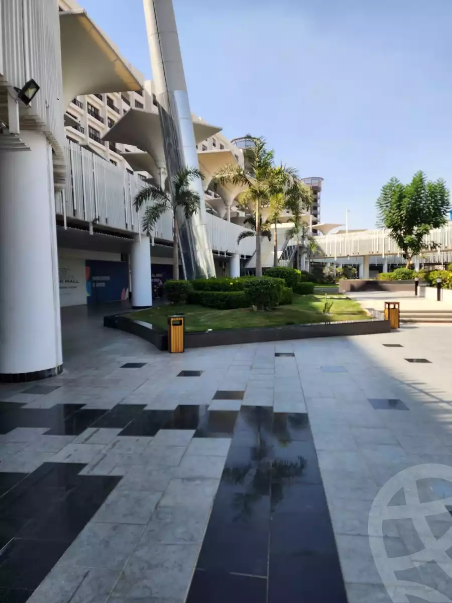 https://aqarmap.com.eg/en/listing/5448561-for-sale-cairo-new-cairo-compounds-park-mall-arab-development