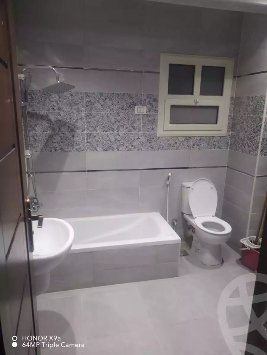https://aqarmap.com.eg/ar/listing/5448606-for-rent-cairo-6th-of-october-el-ahyaa-neighborhood-1st