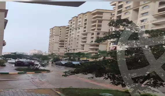 https://aqarmap.com.eg/ar/listing/5449580-for-sale-cairo-al-oubour-tryq-msr-sm-yly-lshrwy-moon-city