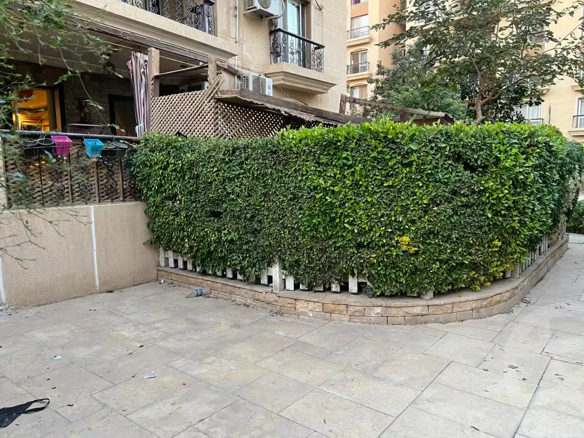 https://aqarmap.com.eg/en/listing/5451234-for-sale-cairo-new-cairo-lrhb-city-mtdd-lrhb-phase-9