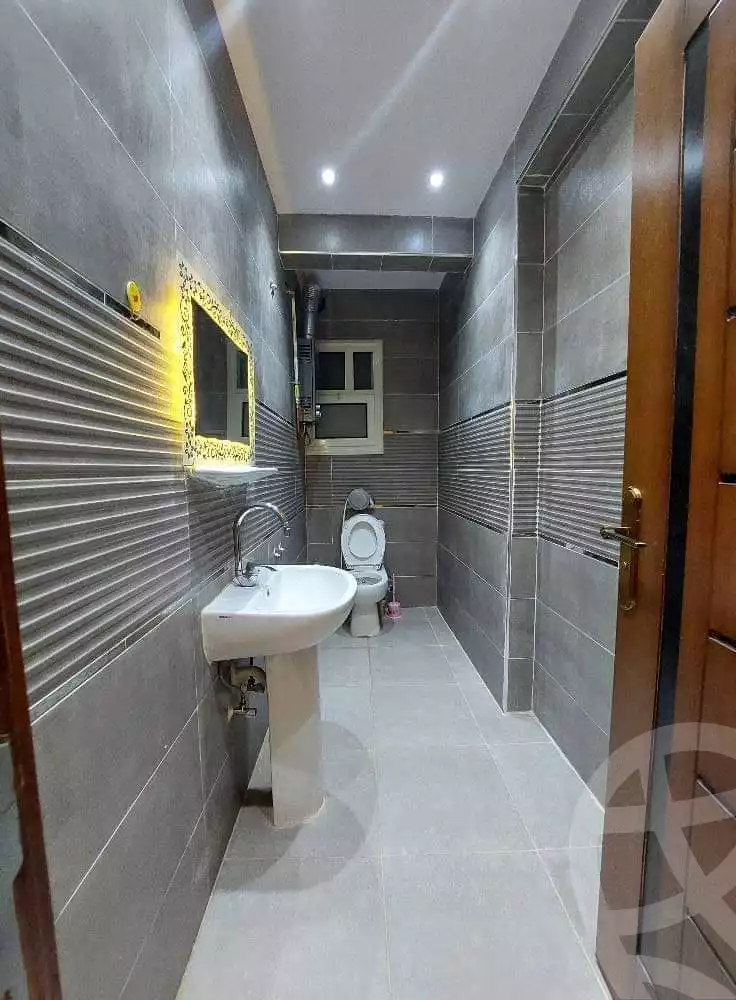 https://aqarmap.com.eg/en/listing/5452152-for-rent-cairo-6th-of-october-el-ahyaa-neighborhood-2nd-dr-abdel-wahab-moro-rd