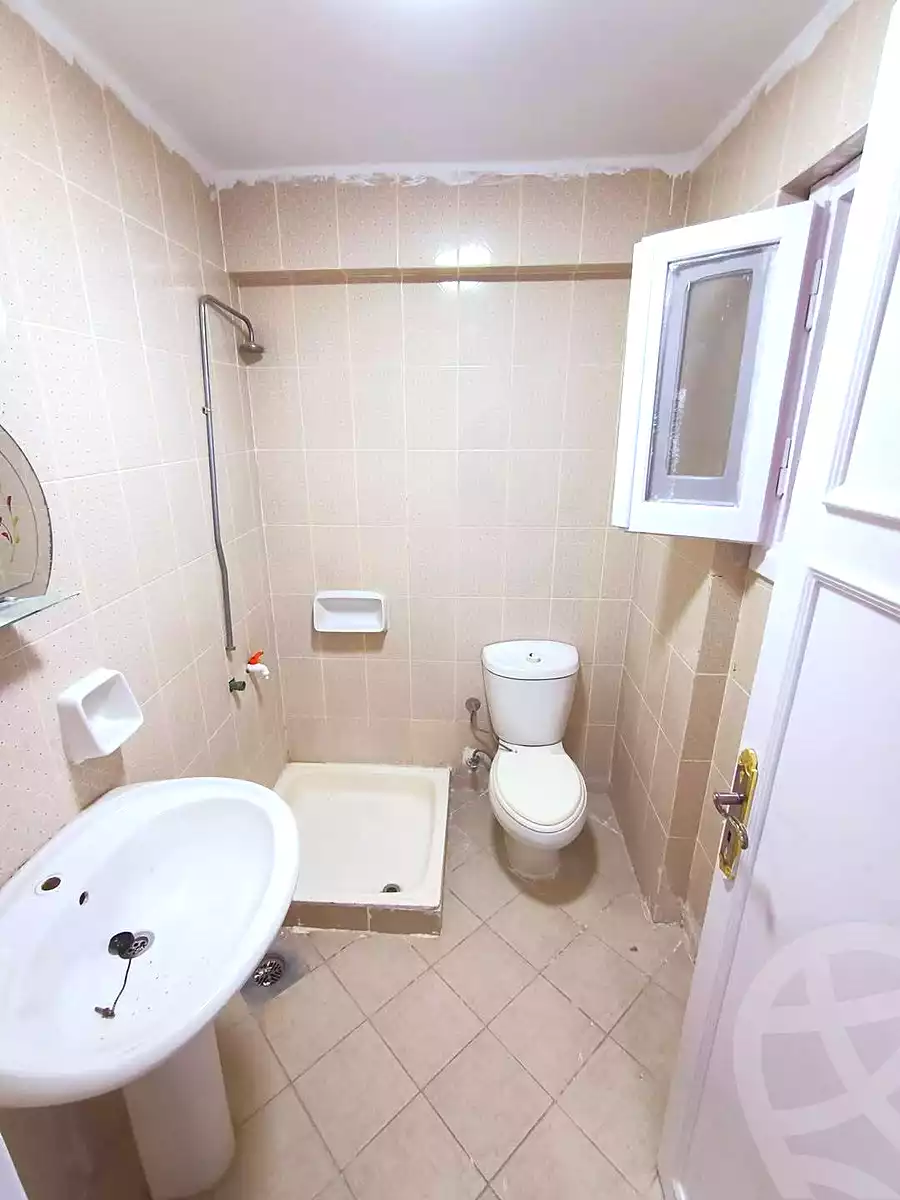 https://aqarmap.com.eg/ar/listing/5452776-for-sale-alexandria-l-jmy-shataa-el-nakheel