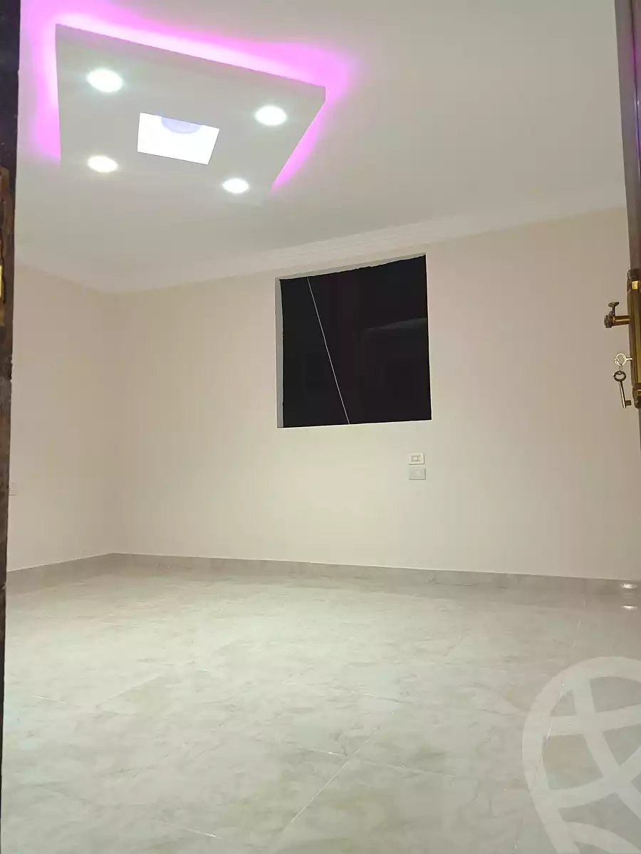 https://aqarmap.com.eg/en/listing/5454179-for-sale-cairo-helwan-hadayek-helwan-el-eshrein-st