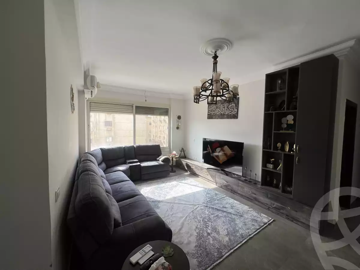 https://aqarmap.com.eg/en/listing/5454814-for-sale-cairo-new-cairo-mohammed-nagib-axis-st