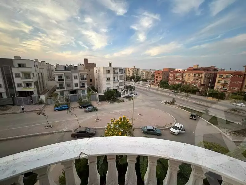 https://aqarmap.com.eg/en/listing/5455795-for-sale-cairo-el-sheikh-zayed-city-el-hay-elsabeaa