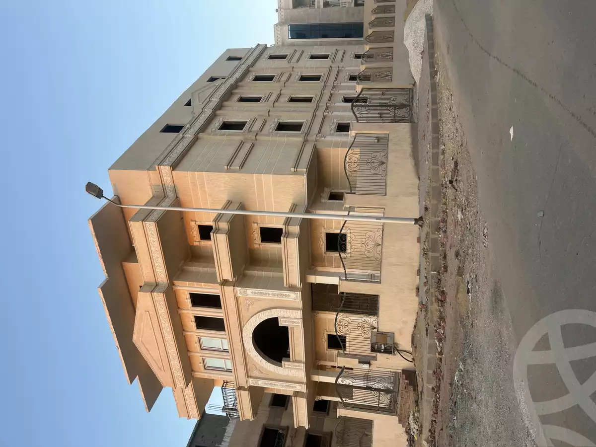 https://aqarmap.com.eg/en/listing/6047759-for-sale-cairo-new-cairo-el-kornfol-el-kornfol-2