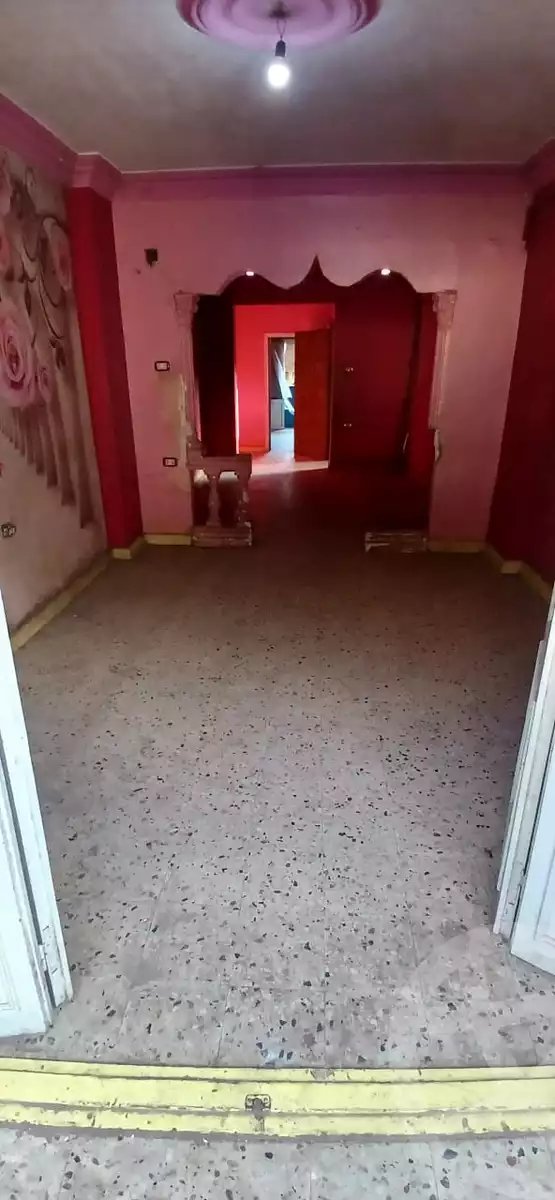 https://aqarmap.com.eg/en/listing/5457573-for-sale-qalyubia-shubra-el-khaima-shubra-el-khaima-city-ismailia-canal-st