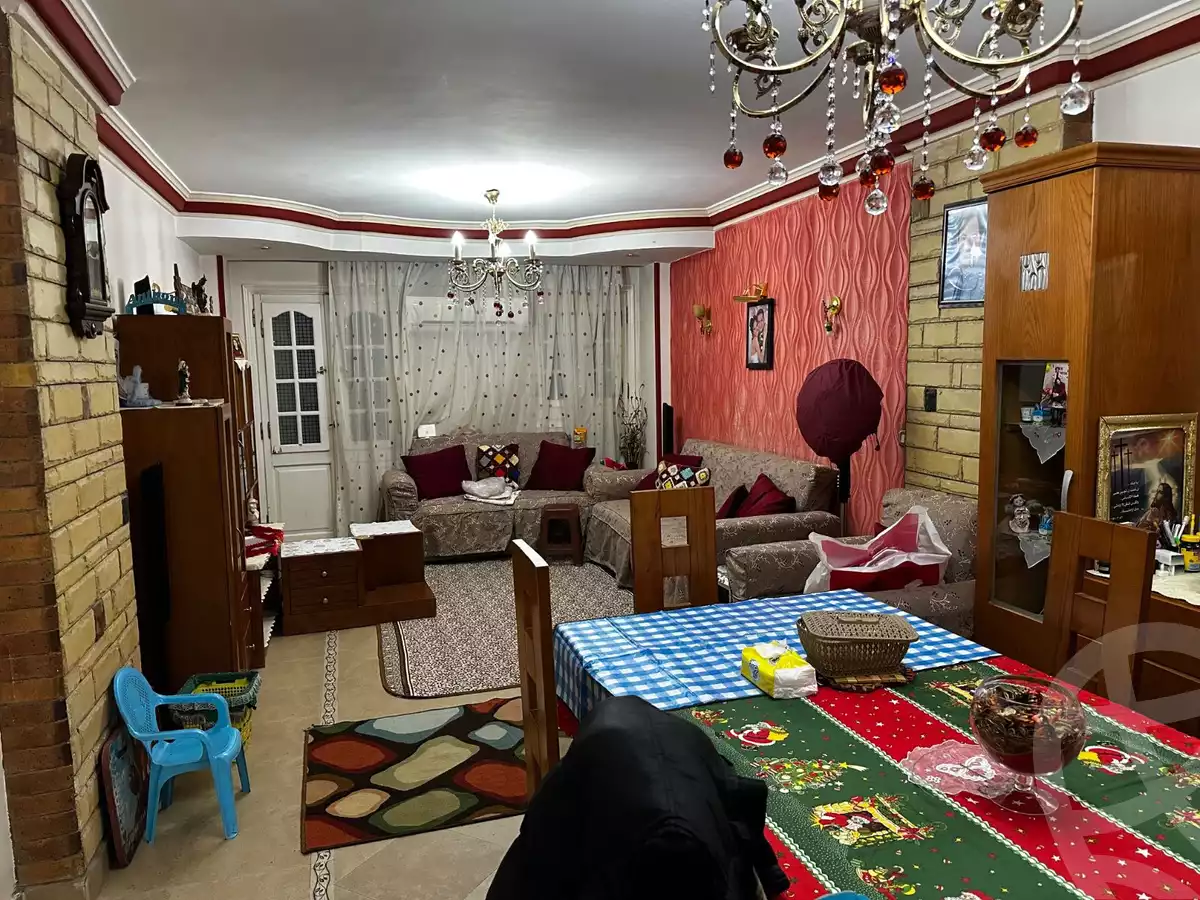 https://aqarmap.com.eg/en/listing/5457994-for-sale-cairo-helwan-hadayek-helwan-al-gamea-sq