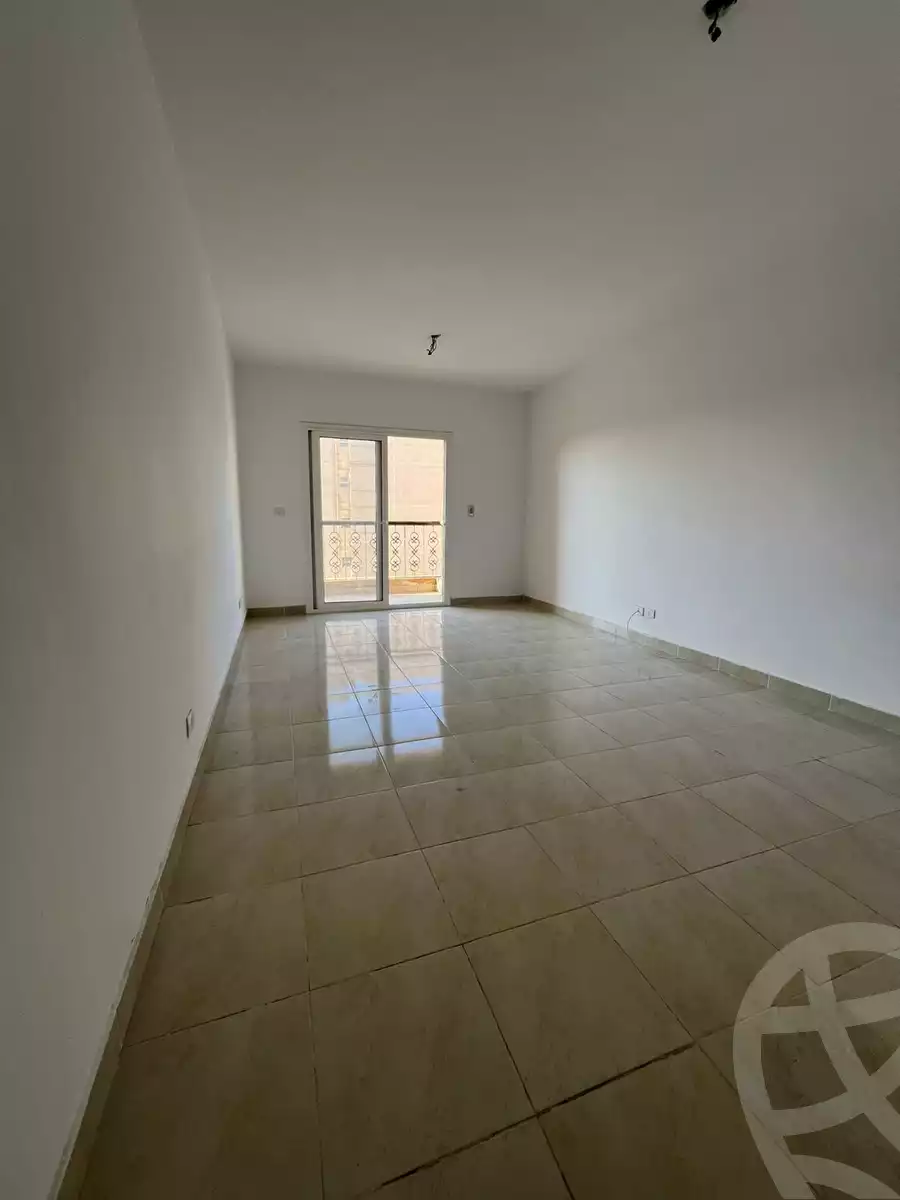 https://aqarmap.com.eg/en/listing/5459900-for-sale-cairo-new-cairo-lrhb-city-mtdd-lrhb-phase-7