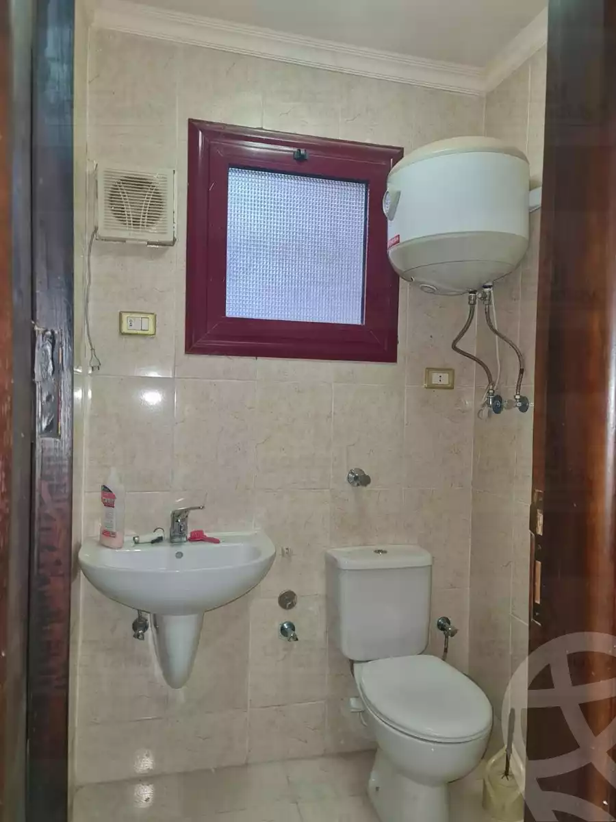 https://aqarmap.com.eg/en/listing/5461040-for-rent-cairo-new-cairo-ganob-el-akadamiya-south-academy-z