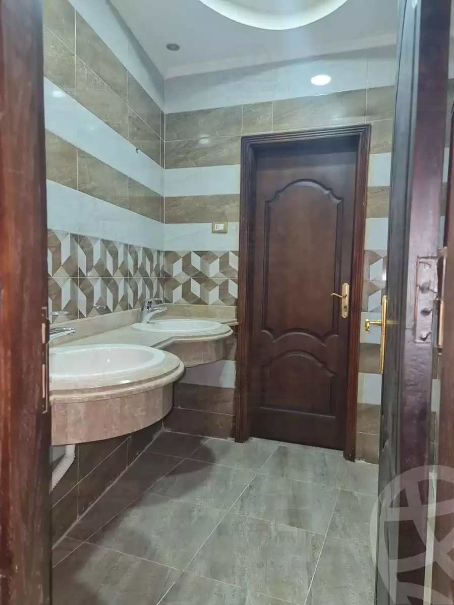 https://aqarmap.com.eg/en/listing/5461040-for-rent-cairo-new-cairo-ganob-el-akadamiya-south-academy-z