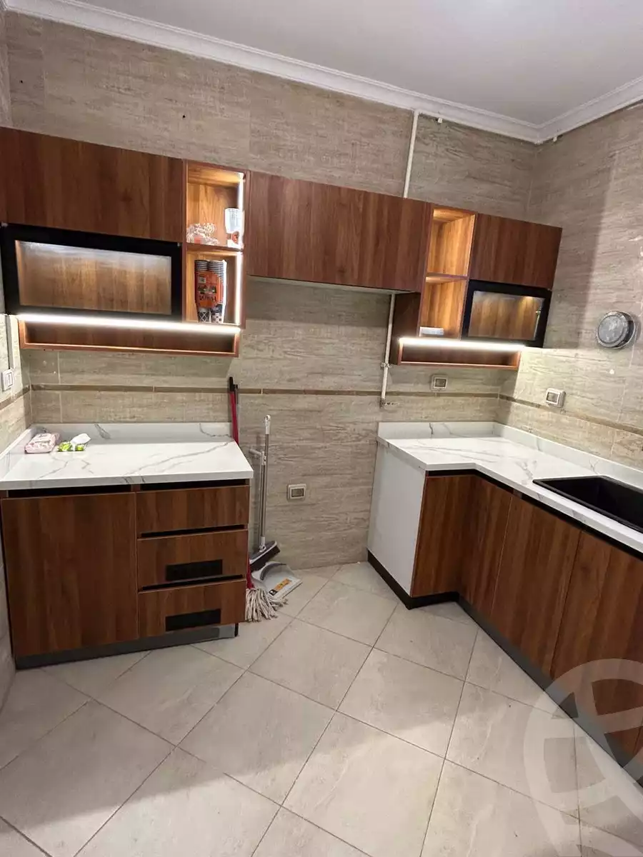 https://aqarmap.com.eg/en/listing/5461293-for-rent-cairo-new-cairo-compounds-el-deyar-mokhabarat
