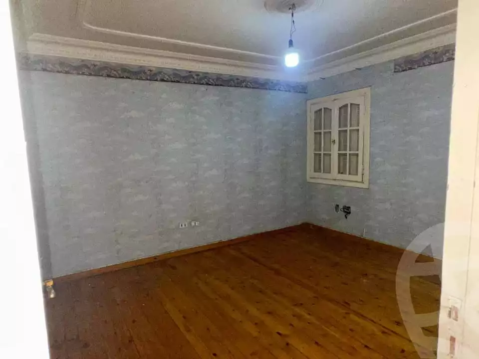 https://aqarmap.com.eg/en/listing/5461585-for-sale-alexandria-ganaklis-shr-mrtdy-bsh