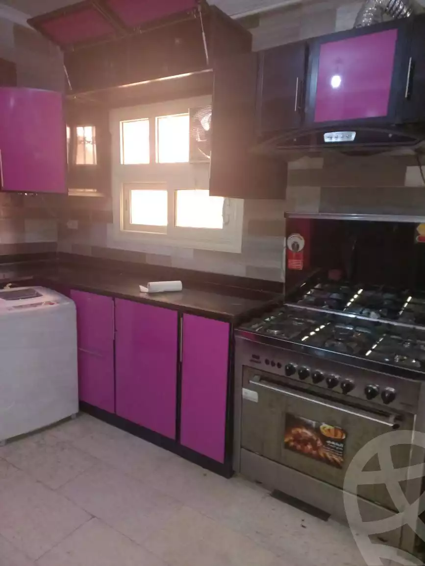 https://aqarmap.com.eg/ar/listing/5462241-for-rent-cairo-el-sheikh-zayed-city-compounds-el-yasmeen-compound