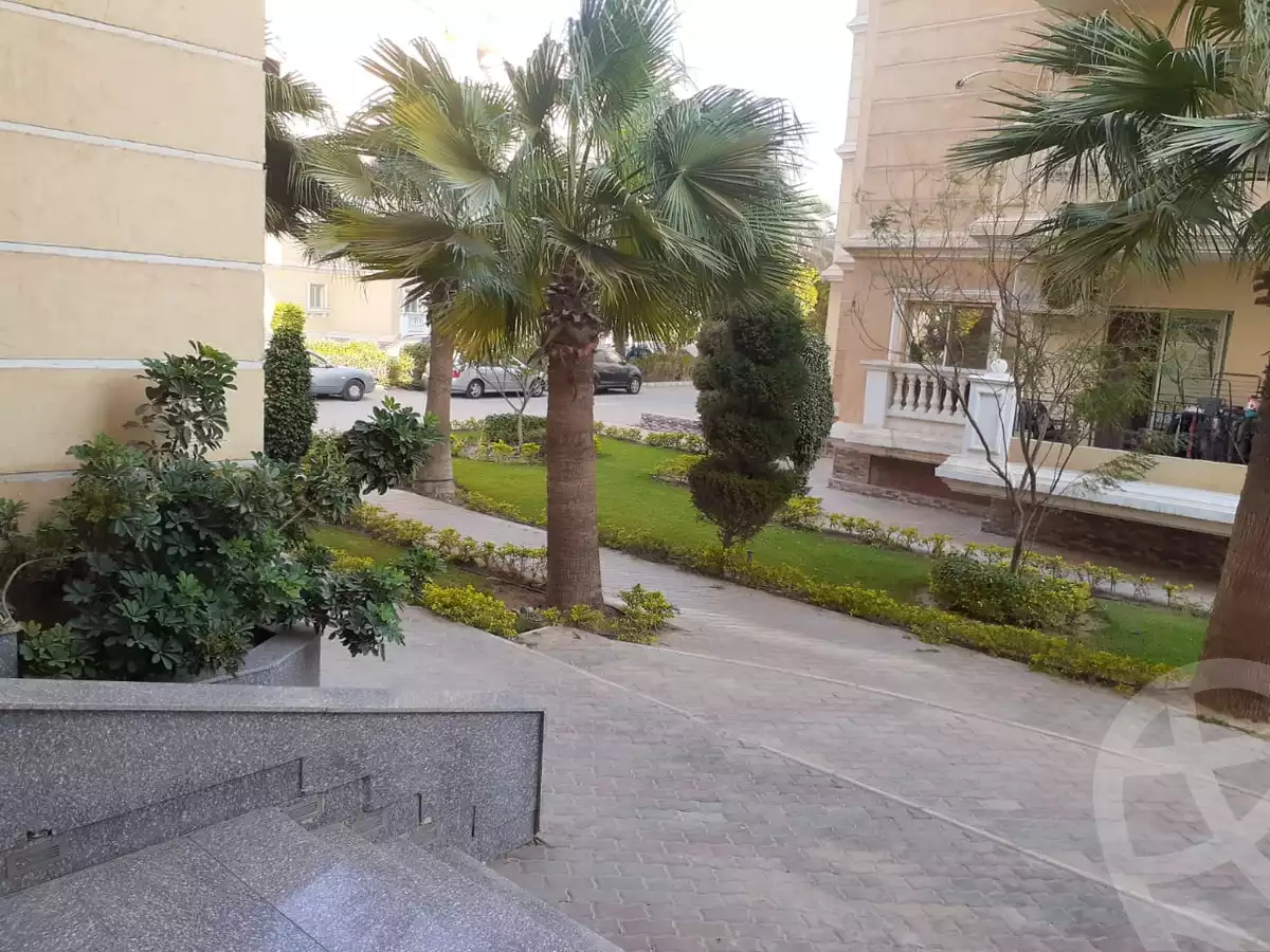 https://aqarmap.com.eg/en/listing/5483072-for-sale-cairo-6th-of-october-hadaeq-october-kmbwnd-fy-hdyq-ktwbr-el-rayhan-oasis