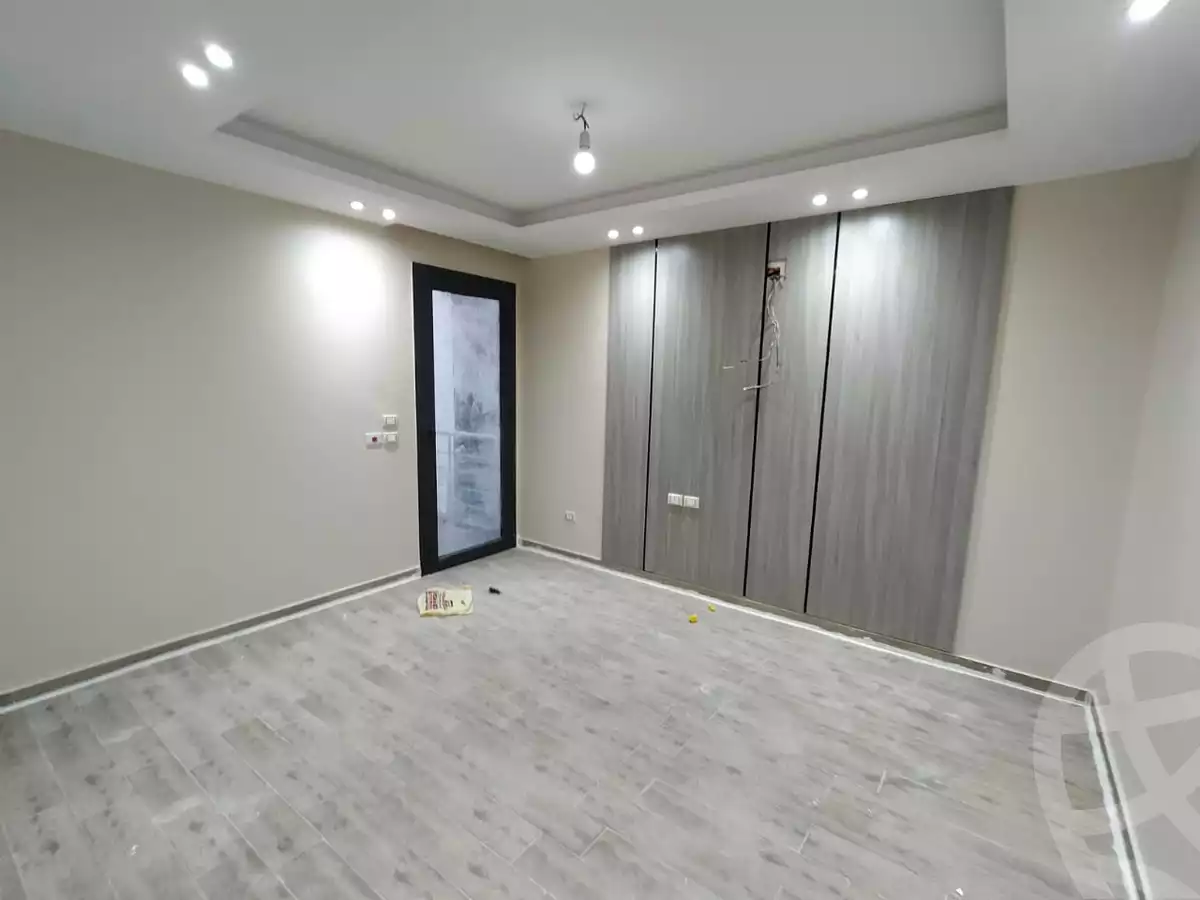 https://aqarmap.com.eg/ar/listing/5463148-for-rent-cairo-el-maadi-zahraa-el-maadi-zahraa-el-maadi-st