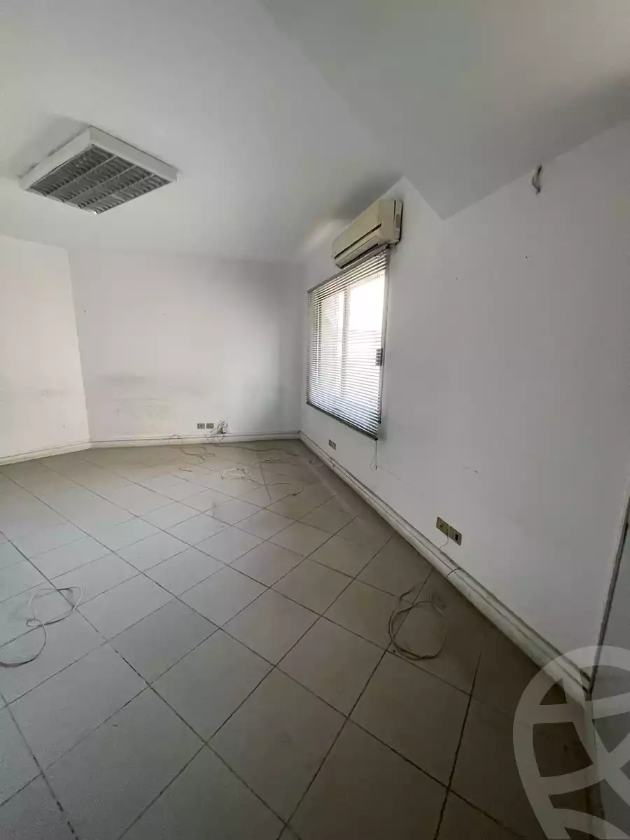 https://aqarmap.com.eg/ar/listing/5463329-for-rent-cairo-el-maadi-kornish-el-maadi-brj-thmn