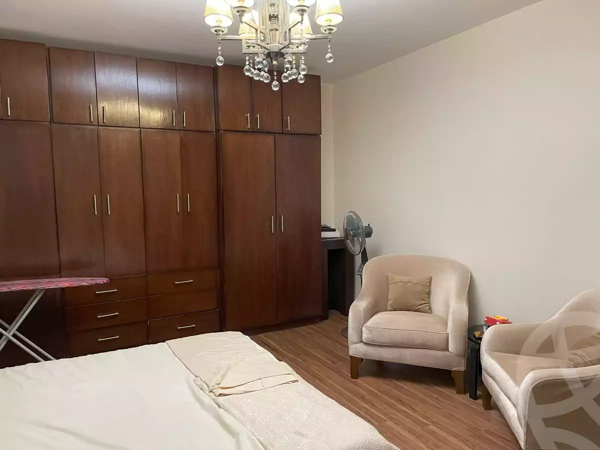 https://aqarmap.com.eg/en/listing/5466172-for-sale-cairo-new-cairo-lrhb-city-mtdd-lrhb-phase-8