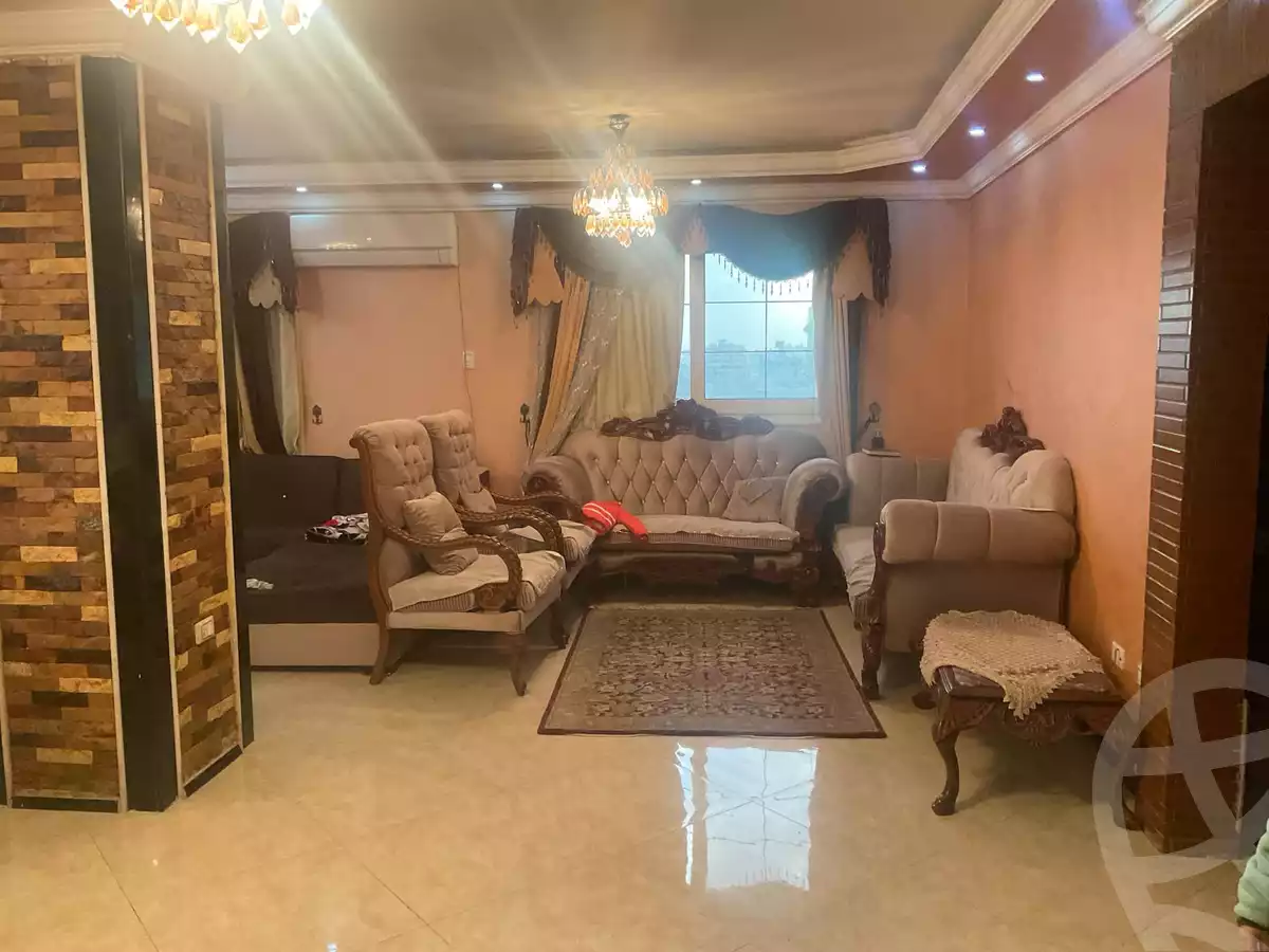 https://aqarmap.com.eg/en/listing/5469422-for-sale-alexandria-alhadara-new-el-hadra-el-zahraa-st