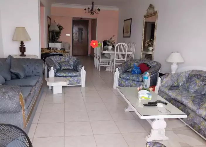 https://aqarmap.com.eg/ar/listing/5470767-for-sale-alexandria-el-asafra-shr-45