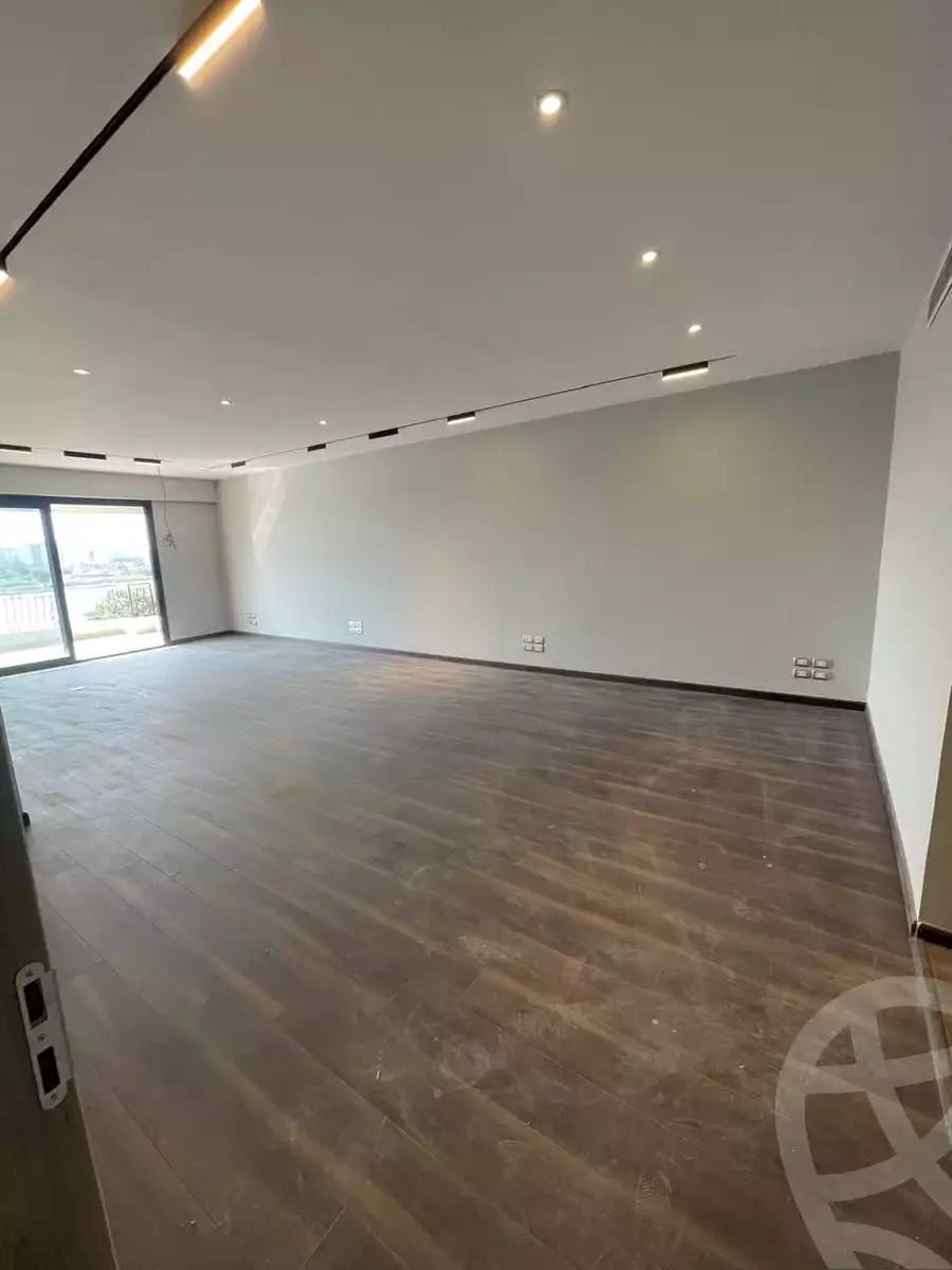 https://aqarmap.com.eg/en/listing/5471063-for-rent-cairo-el-maadi-kornish-el-maadi-brj-thmn