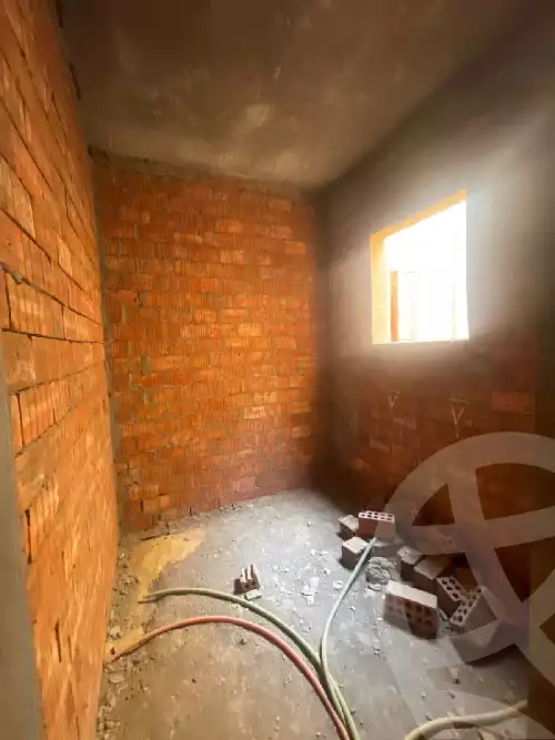 https://aqarmap.com.eg/ar/listing/5472889-for-sale-cairo-new-cairo-ganob-el-akadamiya-south-academy-d-hassan-ibn-thabet-st