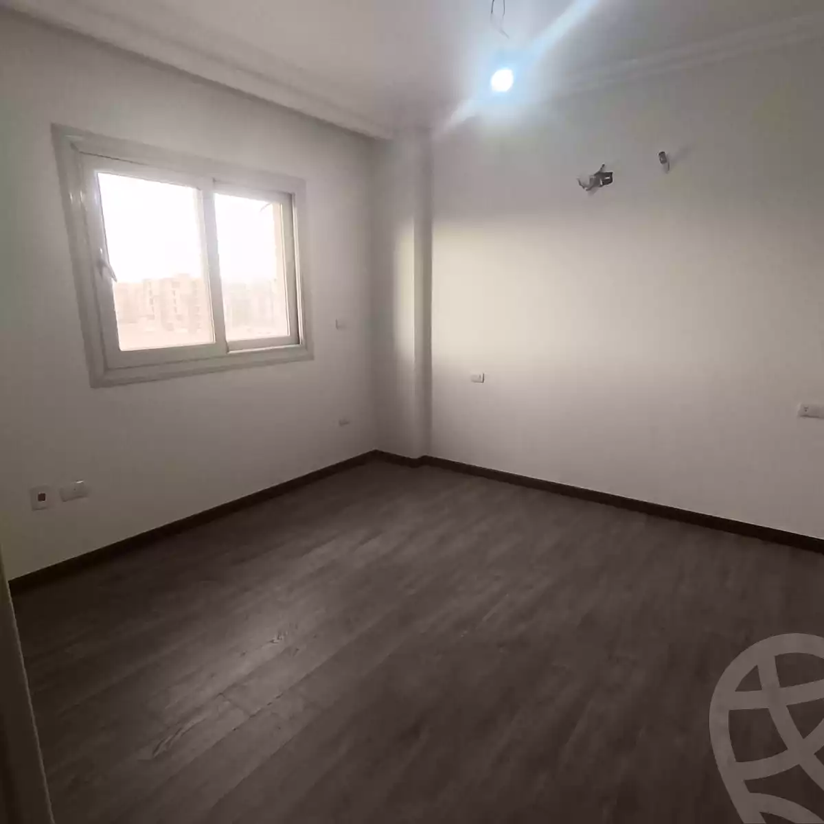 https://aqarmap.com.eg/en/listing/5466395-for-rent-cairo-new-cairo-compounds-rock-vera