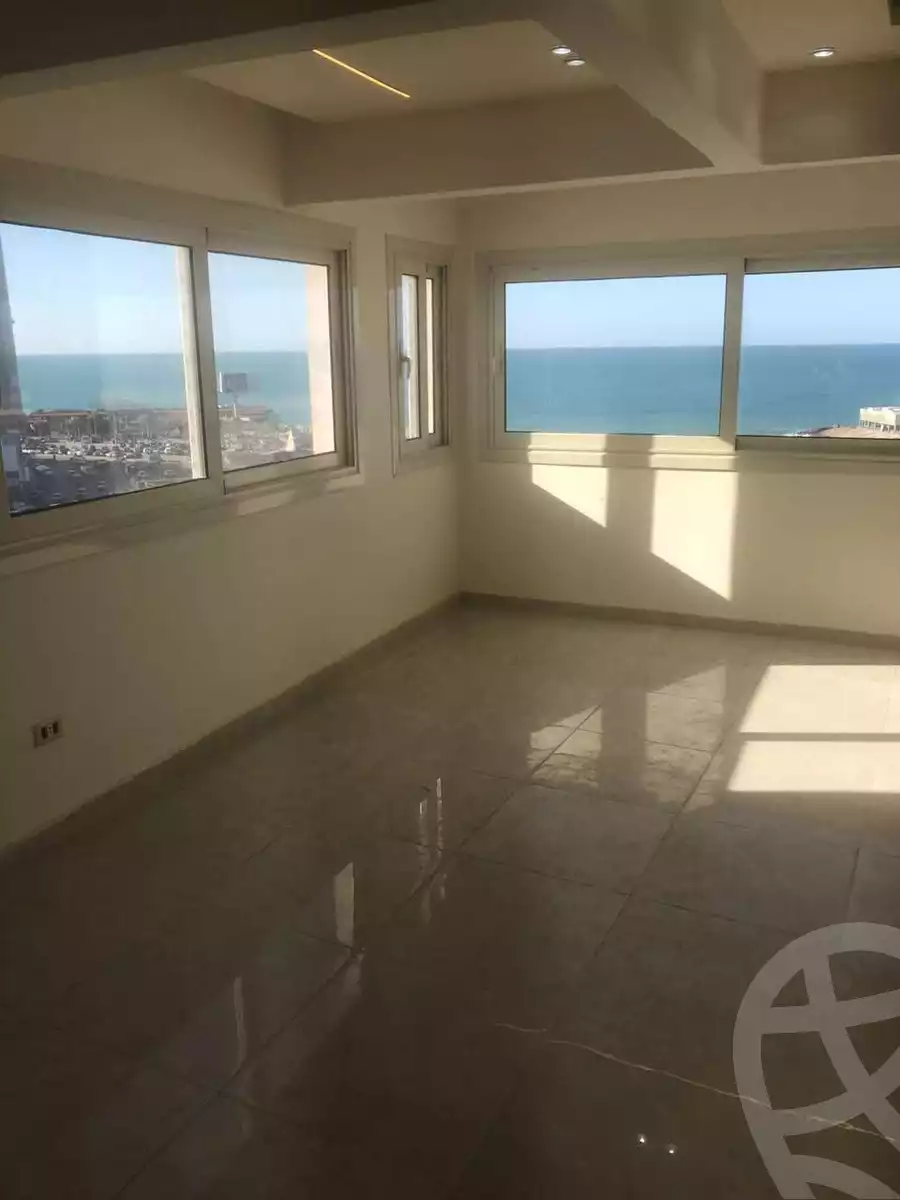 https://aqarmap.com.eg/ar/listing/5476456-for-sale-alexandria-glim-shr-ljysh