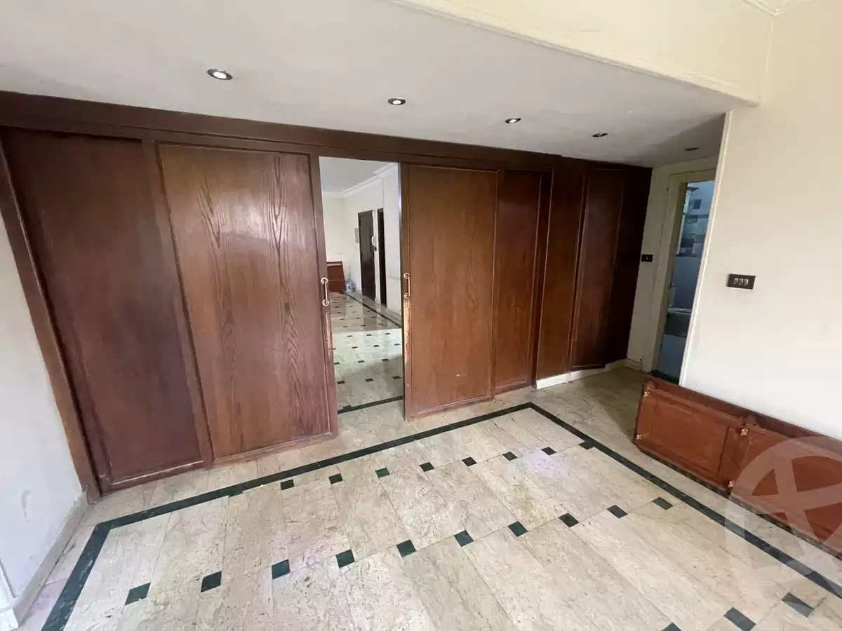 https://aqarmap.com.eg/en/listing/5478926-for-sale-cairo-al-oubour-el-hay-el-taseaa-naguib-mahfouz-st