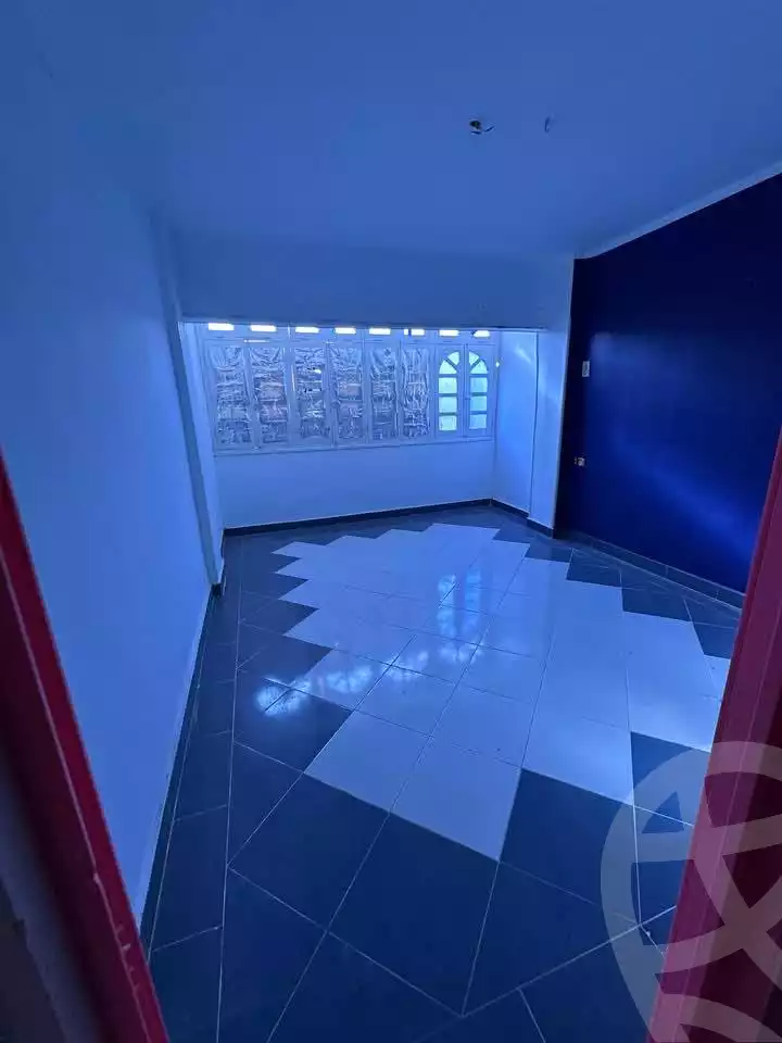 https://aqarmap.com.eg/en/listing/5480106-for-sale-cairo-15th-of-may-mjwr-28