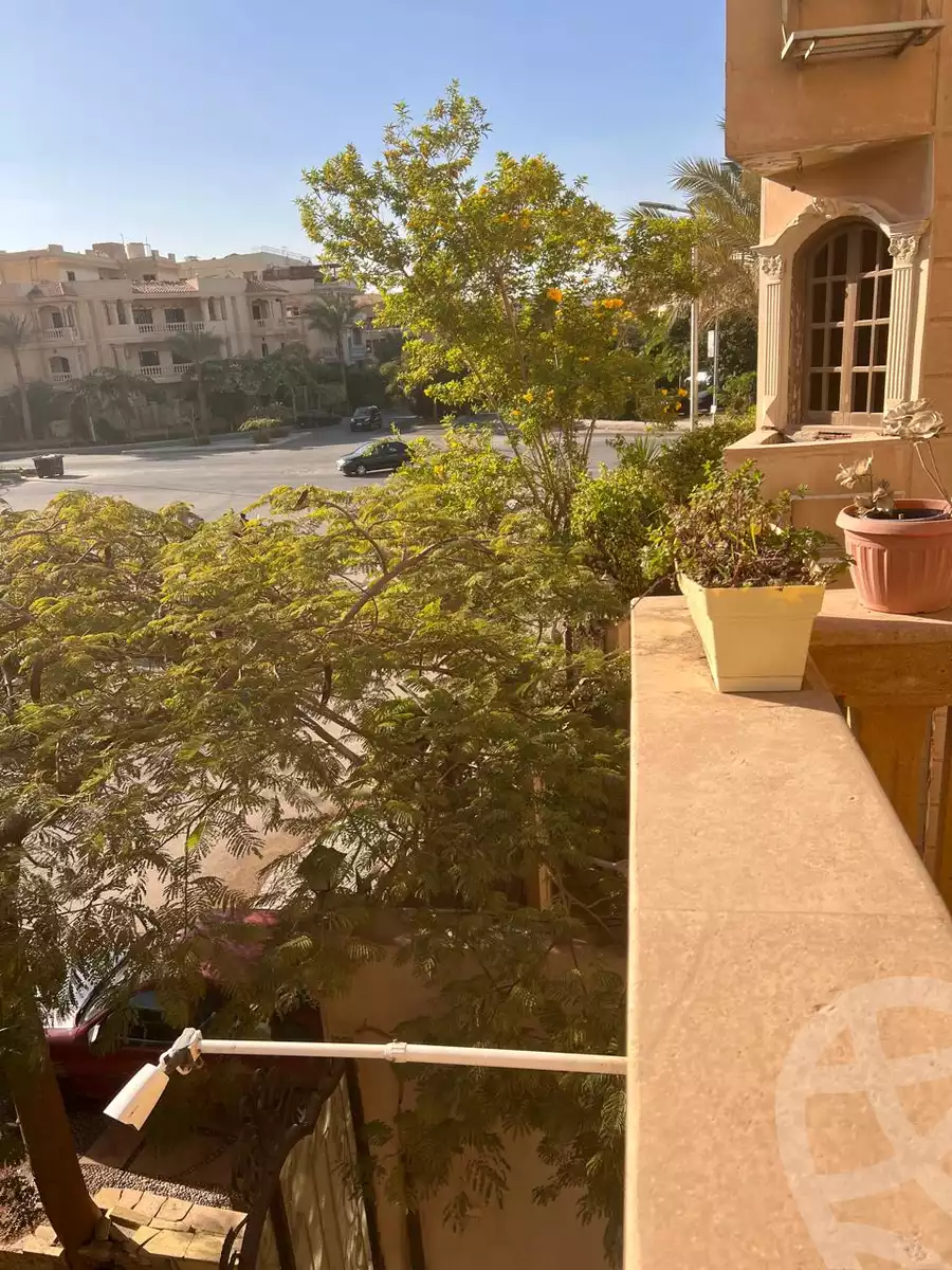 https://aqarmap.com.eg/ar/listing/5483379-for-sale-cairo-new-cairo-first-settlement-mhwr-mstfy-kml