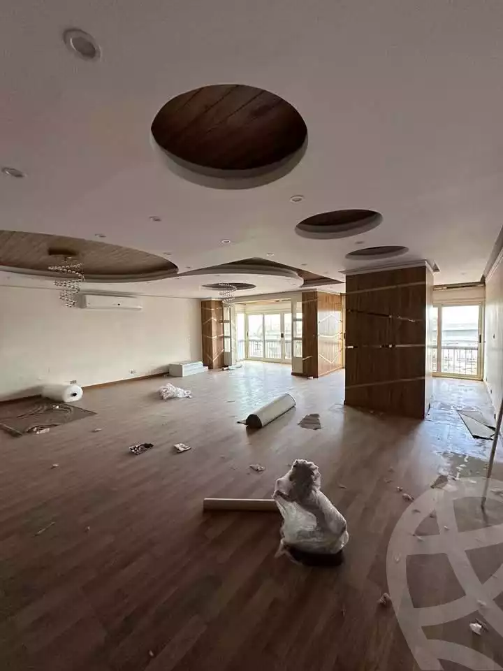 https://aqarmap.com.eg/en/listing/5484007-for-sale-cairo-shoubra-corniche-el-nile-st
