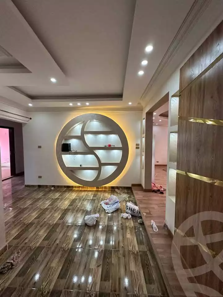 https://aqarmap.com.eg/en/listing/5484007-for-sale-cairo-shoubra-corniche-el-nile-st