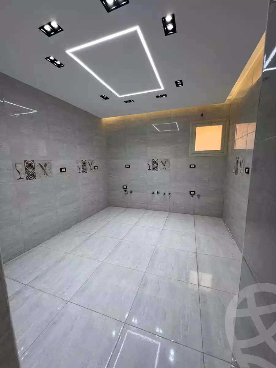 https://aqarmap.com.eg/en/listing/5484950-for-sale-cairo-el-sheikh-zayed-city-compounds-el-khamayel