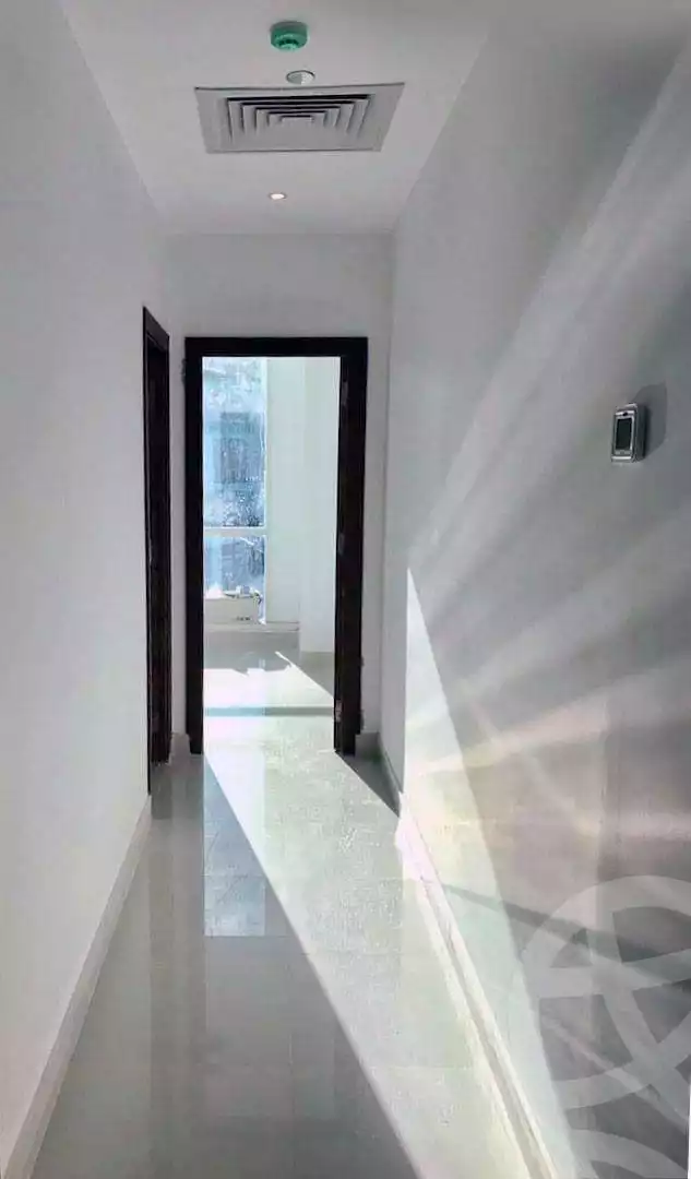 https://aqarmap.com.eg/en/listing/5485274-for-sale-cairo-el-sheikh-zayed-city-compounds-capital-business-park
