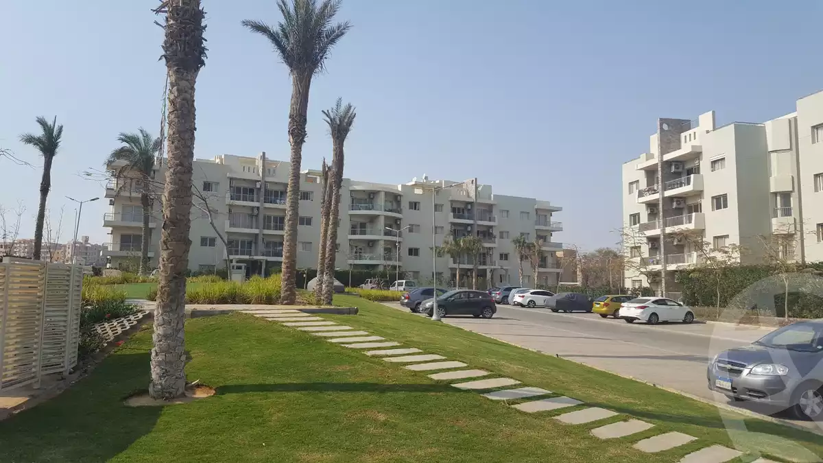 https://aqarmap.com.eg/en/listing/5485523-for-rent-cairo-el-sheikh-zayed-city-compounds-dh-drys