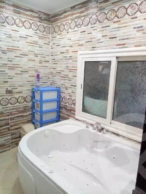 https://aqarmap.com.eg/en/listing/5488426-for-sale-cairo-new-cairo-madinaty-lmntq-lwl-fylt-talaat-mostafa-rd