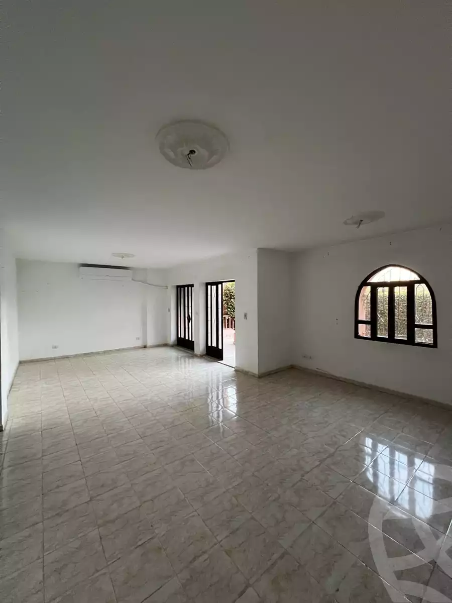 https://aqarmap.com.eg/en/listing/5488478-for-sale-cairo-new-cairo-lrhb-city-phase-5-talaat-mostafa-st