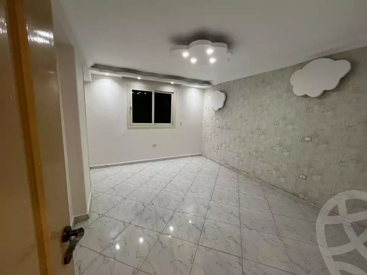 https://aqarmap.com.eg/ar/listing/5488919-for-sale-cairo-el-haram-shareaa-khatem-el-morsalen